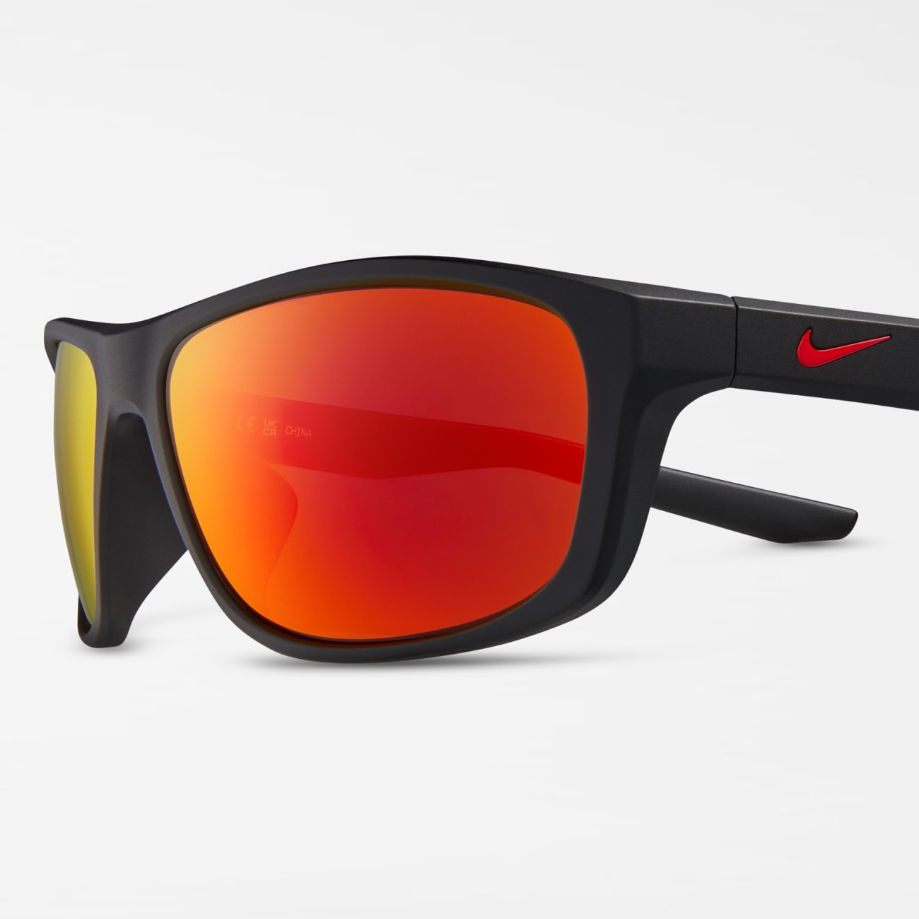 Nike Lynk Mirrored Style Image