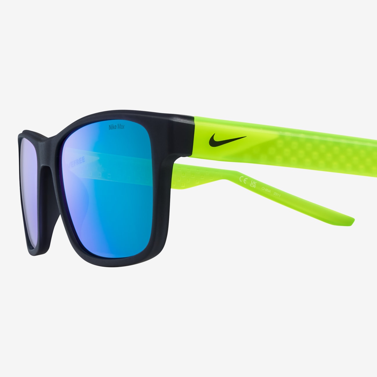 Nike LiveFree Classic Mirrored Style Image